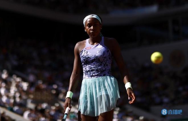 制造犯规 制造犯规