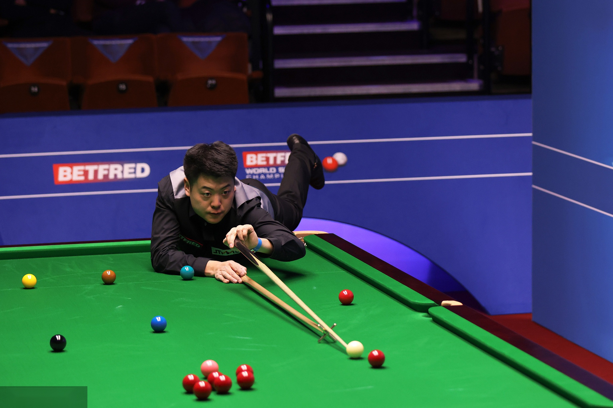 轮仅获得1 轮仅获得1