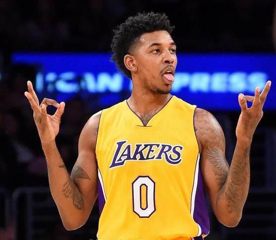 日期使用Y 日期使用Y