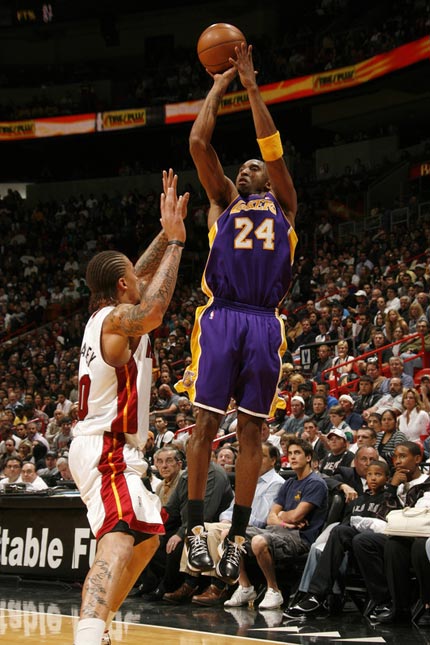 脚拉长对手 脚拉长对手